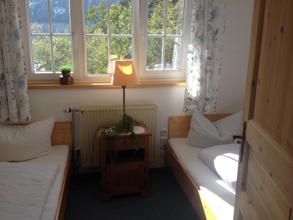 Gasthof Blaue Gams Ettal Pokoj fotografie